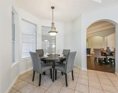 3603 E Cedar Hollow Drive - Photo Thumbnail 13