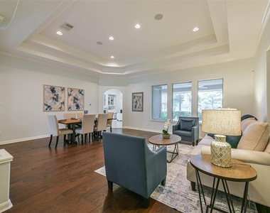 3603 E Cedar Hollow Drive - Photo Thumbnail 9