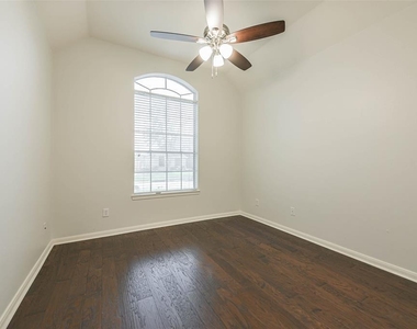 3603 E Cedar Hollow Drive - Photo Thumbnail 31