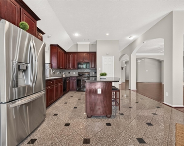 1514 Coyote Hills Lane - Photo Thumbnail 17