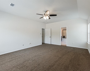 17106 Summer Hollow Drive - Photo Thumbnail 18