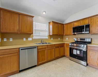 21218 Rezanof Road - Photo Thumbnail 5