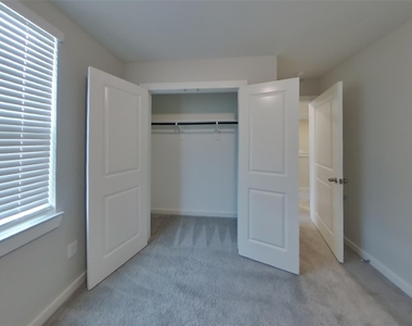 4908 San Fabiano Court - Photo Thumbnail 9