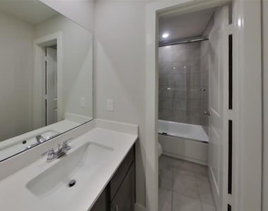 4908 San Fabiano Court - Photo Thumbnail 12
