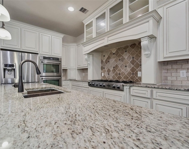 4518 Holt Street - Photo Thumbnail 20