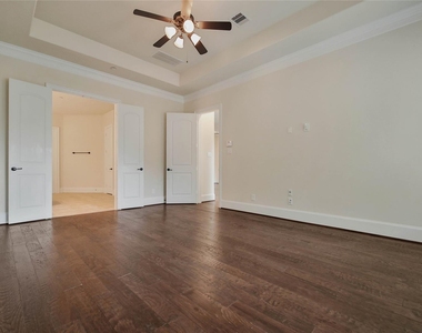 4518 Holt Street - Photo Thumbnail 26
