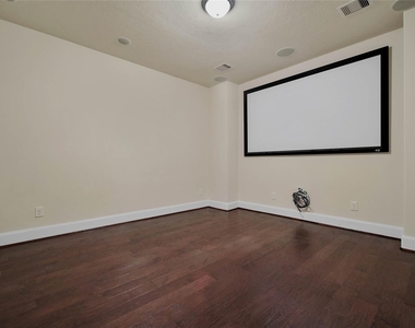 4518 Holt Street - Photo Thumbnail 46