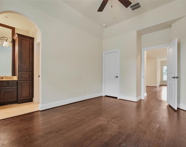 4518 Holt Street - Photo Thumbnail 35
