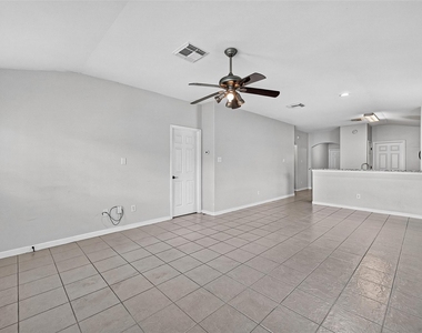 10907 Barker Gate Court - Photo Thumbnail 20