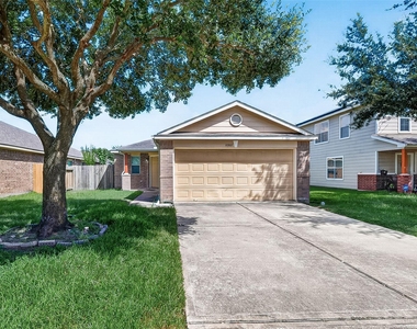 10907 Barker Gate Court - Photo Thumbnail 2