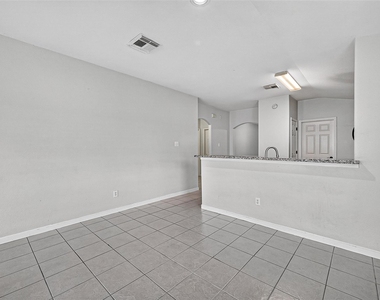 10907 Barker Gate Court - Photo Thumbnail 18