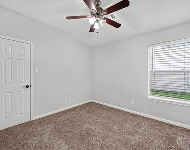 10907 Barker Gate Court - Photo Thumbnail 23