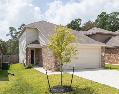 405 N Meadows Drive - Photo Thumbnail 1