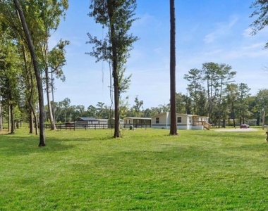 15750 W Relza Drive - Photo Thumbnail 4