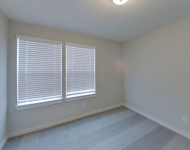 22631 Terrazzo Drive - Photo Thumbnail 10