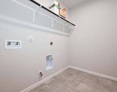 29310 Sweet Orange Court - Photo Thumbnail 11