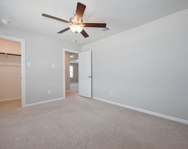 29310 Sweet Orange Court - Photo Thumbnail 14