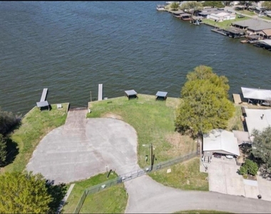 13126 S Lee Shore Drive - Photo Thumbnail 21