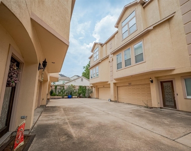 1419 Thompson Street - Photo Thumbnail 46