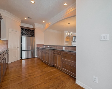 1419 Thompson Street - Photo Thumbnail 15