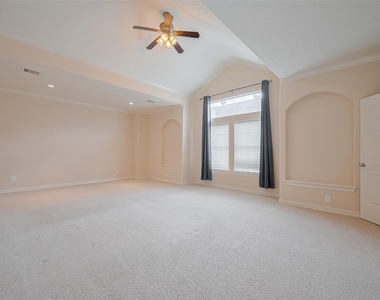 1419 Thompson Street - Photo Thumbnail 33