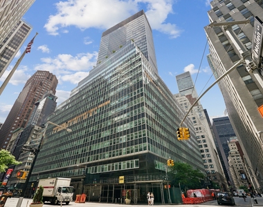 180 Pearl St - Photo Thumbnail 8