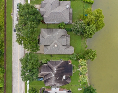 2519 Fair Oak Street - Photo Thumbnail 36
