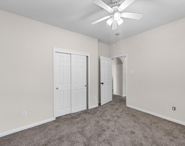 2519 Fair Oak Street - Photo Thumbnail 24