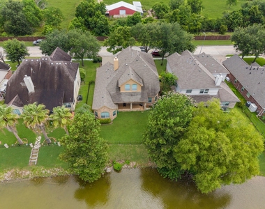 2519 Fair Oak Street - Photo Thumbnail 34