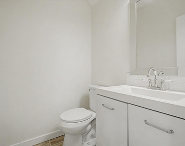12500 Brookglade Circle - Photo Thumbnail 27