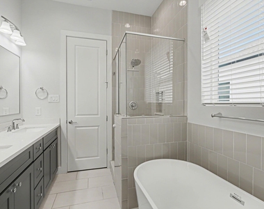 2504 W Tidwell Road - Photo Thumbnail 7