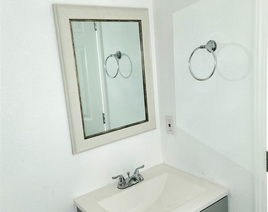 6901 Dumble Street - Photo Thumbnail 12