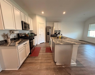 1210 Hughes Crossing Drive - Photo Thumbnail 4