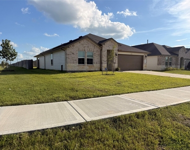 1210 Hughes Crossing Drive - Photo Thumbnail 1