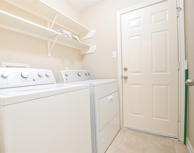 203 Colony Creek Drive - Photo Thumbnail 21