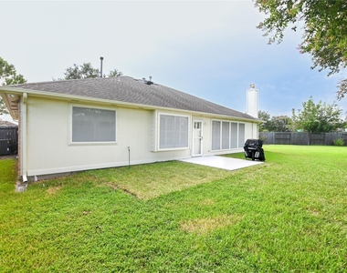 203 Colony Creek Drive - Photo Thumbnail 22
