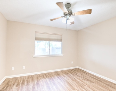 203 Colony Creek Drive - Photo Thumbnail 20