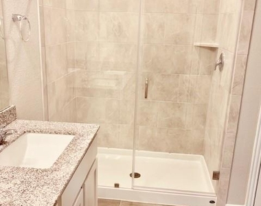 31422 Horseshoe Meadow Bend - Photo Thumbnail 16