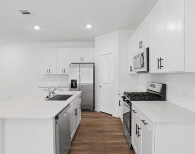 3005 Teal Breeze Lane - Photo Thumbnail 10