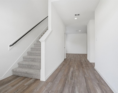 3005 Teal Breeze Lane - Photo Thumbnail 4