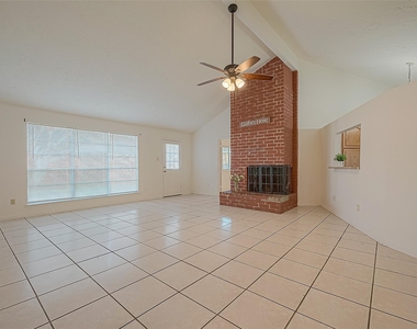 3806 Embarcadero Drive - Photo Thumbnail 4