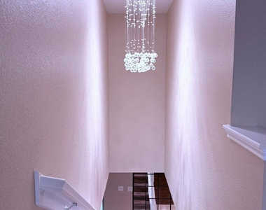 15227 Mission Oak Drive - Photo Thumbnail 2