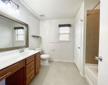 18722 White Barnwood - Photo Thumbnail 18