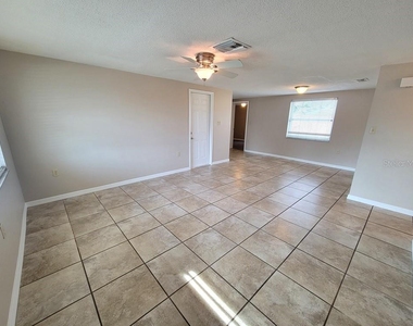 7335 Castanea Drive - Photo Thumbnail 3