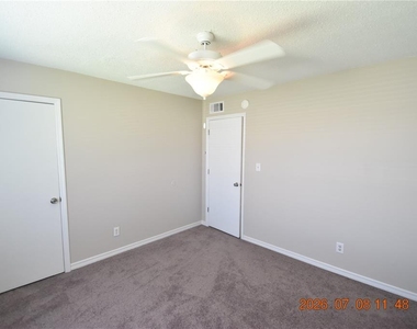 2302 Maki Road - Photo Thumbnail 27