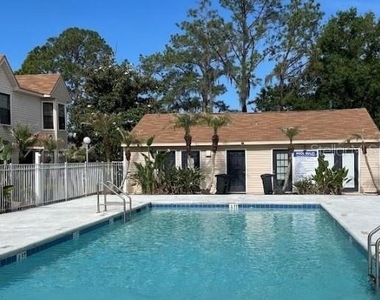 2302 Maki Road - Photo Thumbnail 31