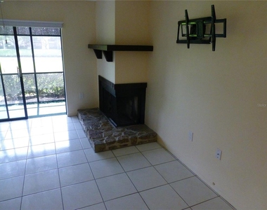 119 Lakeside Drive - Photo Thumbnail 3
