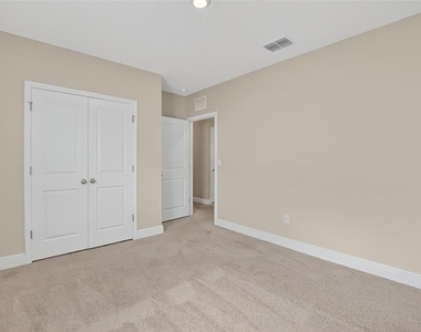 2546 Warren Acres Boulevard - Photo Thumbnail 61