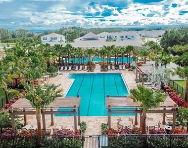 2546 Warren Acres Boulevard - Photo Thumbnail 74
