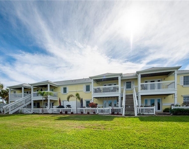 237 Seahorse Drive Se - Photo Thumbnail 24